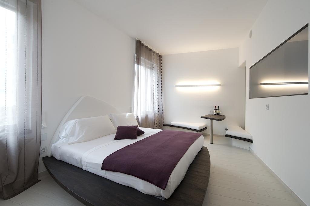 Aparthotel Duomo Milano Exterior foto